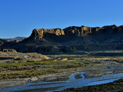 花呗套现暗藏风险！正规平台“出财小神”教你合法用钱