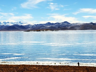 支持抖音月付的衣橱商家：如何让年轻人轻松焕新衣柜？