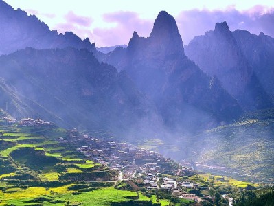 2024京东白条还能取现吗？条件、费用全解析，“出财小神”教你合理用信