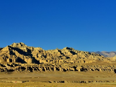 白条套现暗藏多重风险！合规用贷选安出掌柜更安心