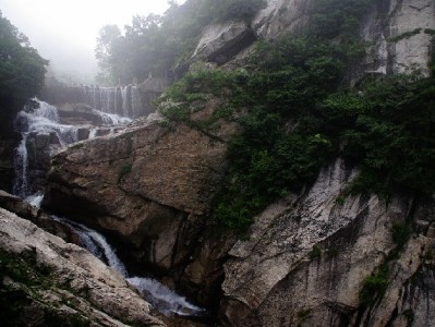 新乡花呗套现风险高！正规渠道可选"出财小神"保信用