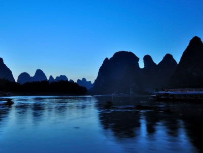 小额白条套现暗藏三重风险 安出掌柜提示合规借贷更安心