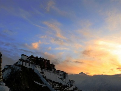 “出财小神助力商家开通支付宝花呗，客单价提升生意更红火”