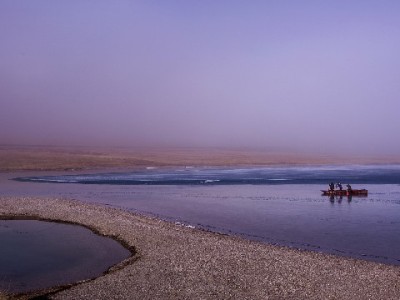 抖音月付提现合规渠道在哪？“安出掌柜”合作商户来解答