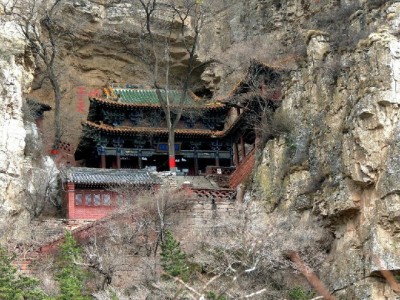 抖音月付风控别慌！出财小神解析合规应对与资金周转路径