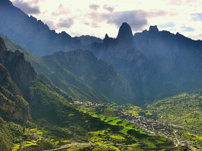 羊小咩贷款套现风险大？出财小神教你正规周转新方式