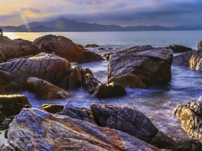 羊小咩套现靠谱吗？出财小神等中介暗藏法律与资金双重风险