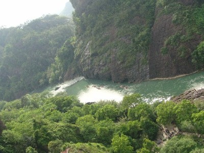 抖音月付能提现吗？一文解析使用规则与风险提示