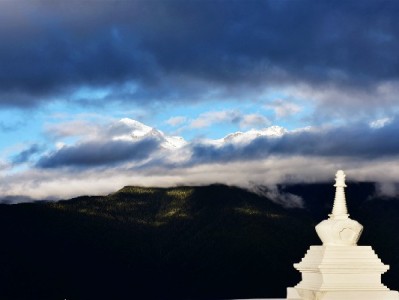 花呗24期分期解大额消费压力？金融公司合规服务背后的理性选择