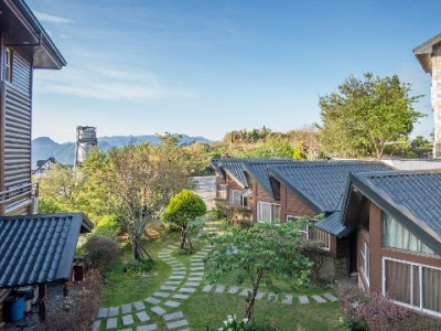 郑州医保卡套现暗藏法律风险 出财小神提醒合法理财更安心