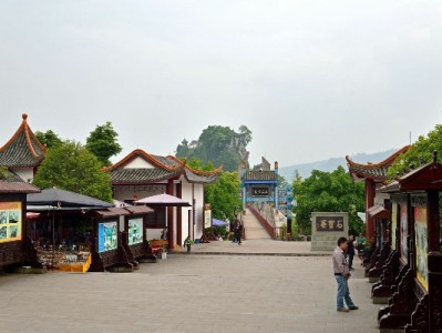 花呗借钱转微信还款全流程解析 出财小神助你高效管账