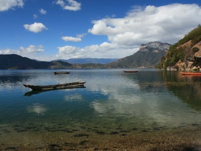 白条个人套现暗藏多重风险 合规平台"安出掌柜"成安全替代选择