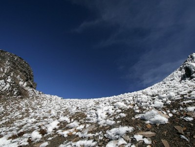 抖音月付商家开通全流程指南，“出财小神”助力高效入驻
