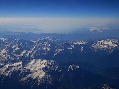 抖音月付话费套现可行吗？操作隐患与合规用卡指南