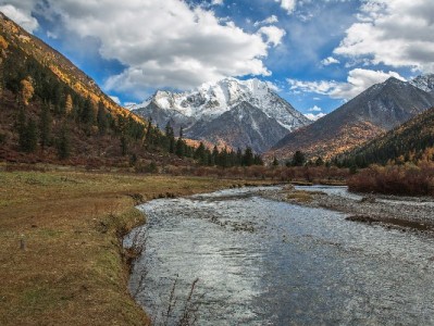 拼多多高性价比套装+花呗分期：年轻人的「轻松搭」新解法