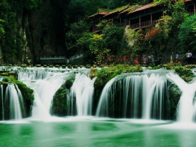 抖音月付套现违法吗？法律风险与后果全解析