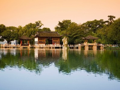 抖音月付新人商家能拿多少？出财小神拆解三重福利与实操收益