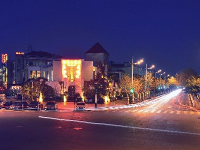 抖音月付赋能耳钉消费新场景 设计小物分期购更添时尚底气