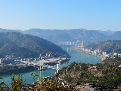 抖音月付额度能提现？官方辟谣+合规平台“出财小神”教你避坑